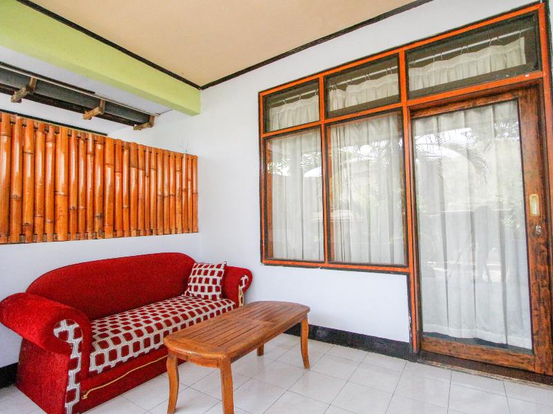 Spot On 2167 Creative Bungalow