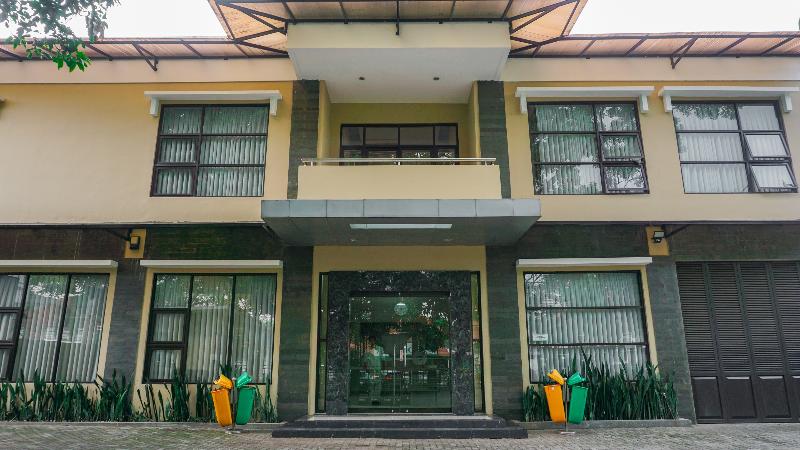 1740 Tekmira Residence Supratman image