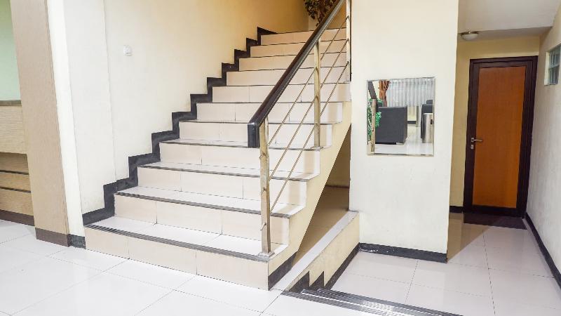 1740 Tekmira Residence Supratman image