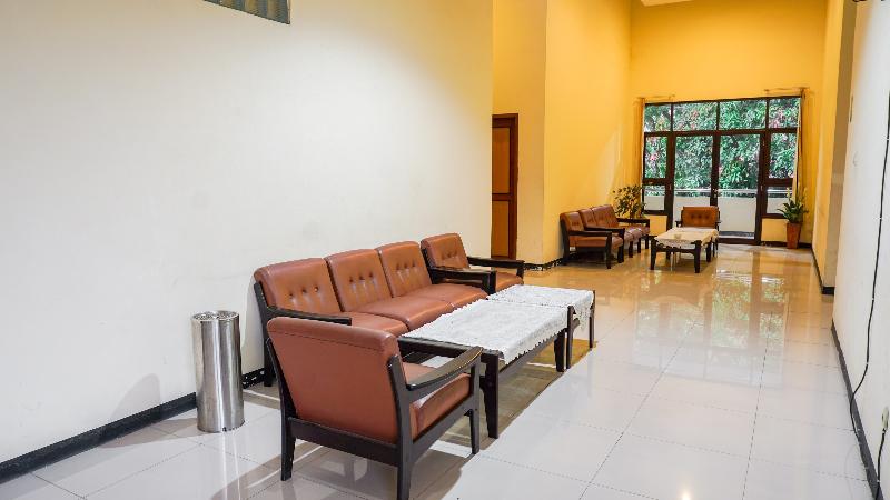 1740 Tekmira Residence Supratman image