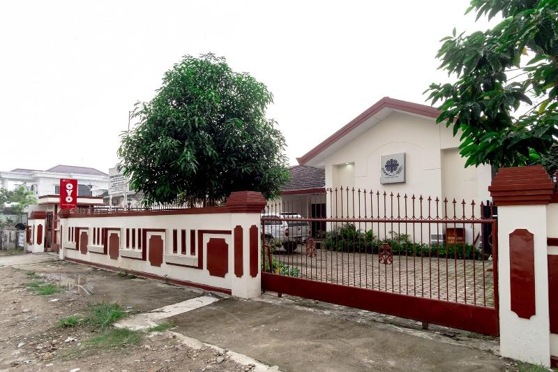 1697 Rumah Ekologis image