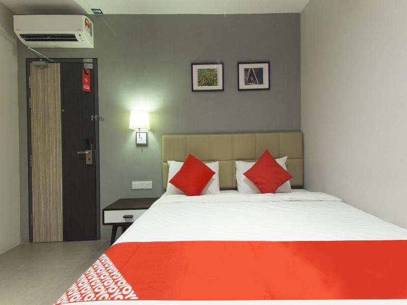 Super OYO 1191 Yootel Boutique Hotel image