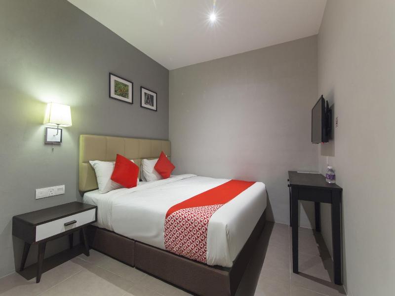 Super OYO 1191 Yootel Boutique Hotel image