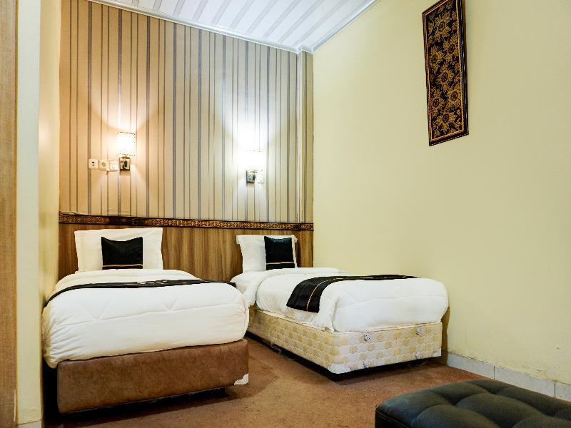 Hotel Triantama Syariah image