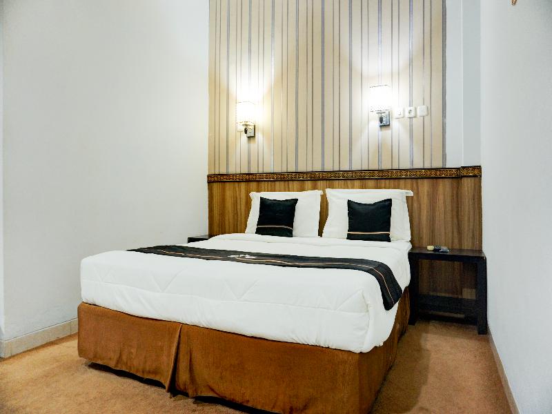 Hotel Triantama Syariah image