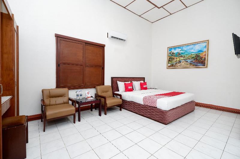 Oyo 1644 Hotel Griya Kencana