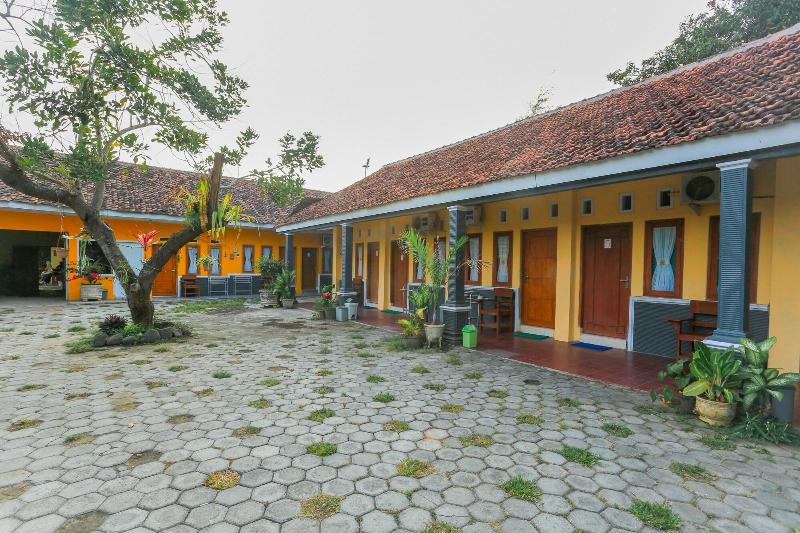 A. Yani 95 Residence image