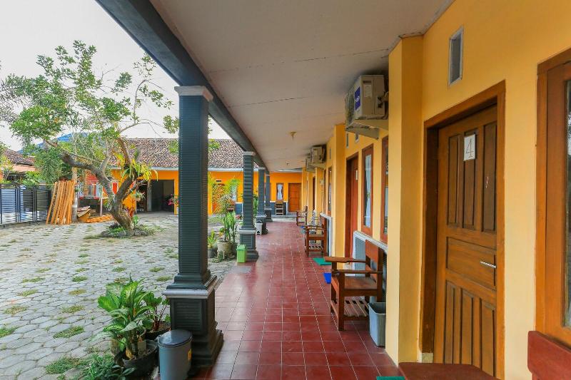 A. Yani 95 Residence image