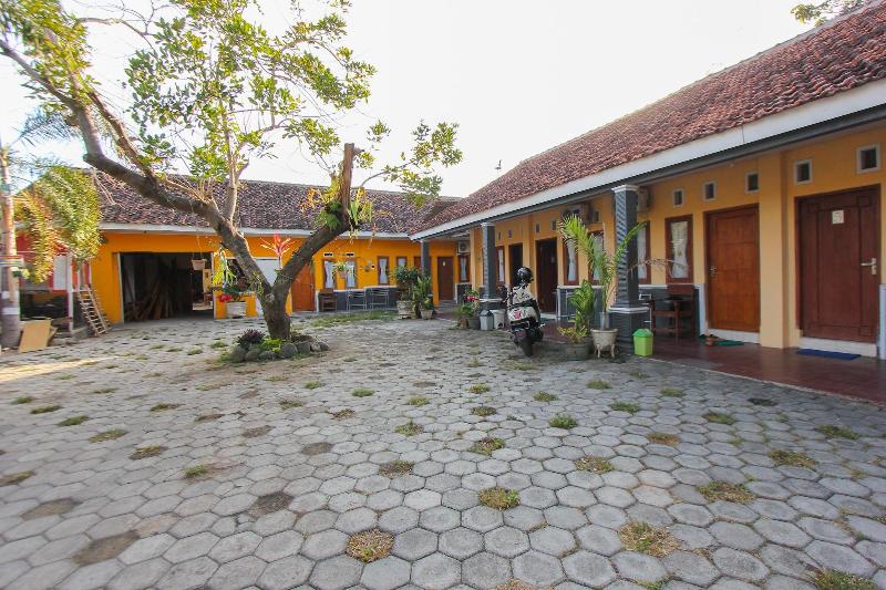 A. Yani 95 Residence image