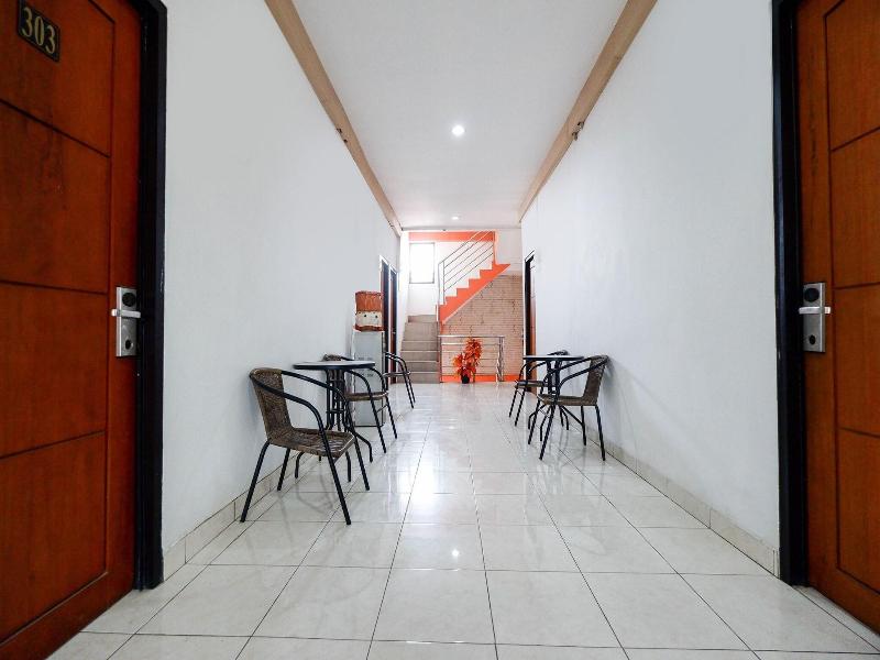 Super 1251 Residence 8