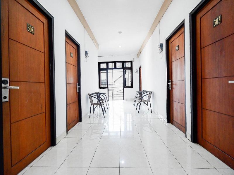 Super 1251 Residence 8