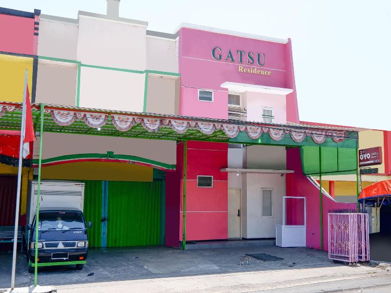 1815 Gatsu Residence