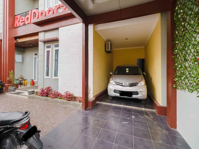 Mande Guesthouse   