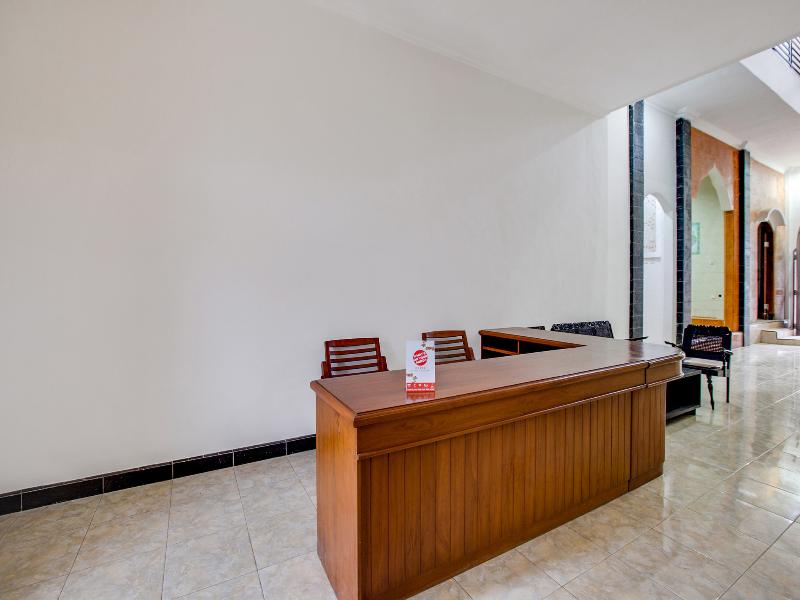 2300 Ansori Homestay