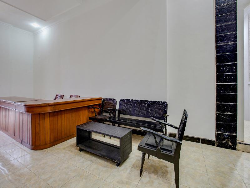 2300 Ansori Homestay