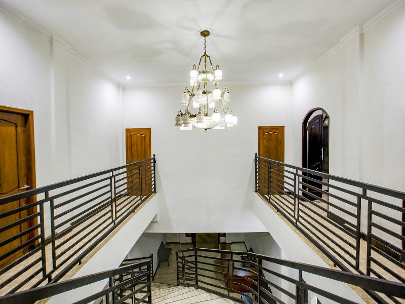 2300 Ansori Homestay