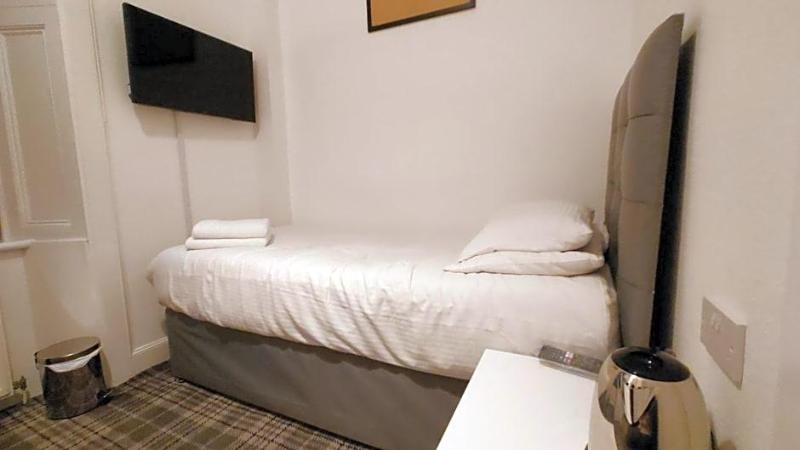 Corner Hotel image