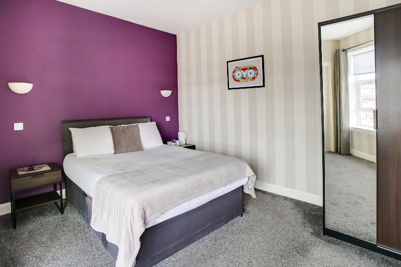 Gin House Hotel image