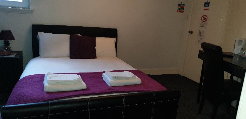 Gin House Hotel image
