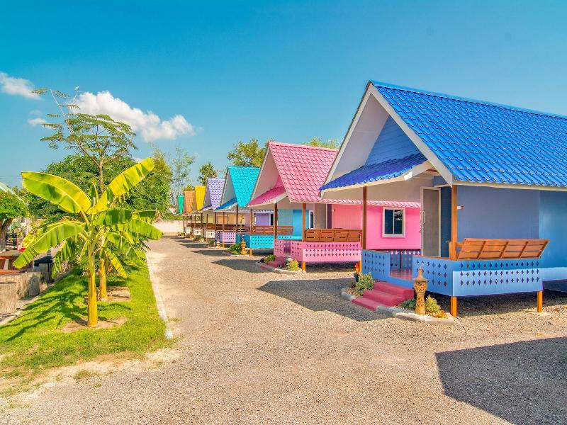 Pj Resort And Snooker Club image