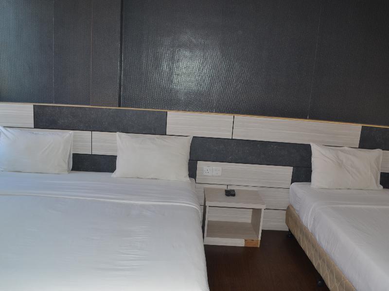 Merge Summit Boutique Hotel — general view