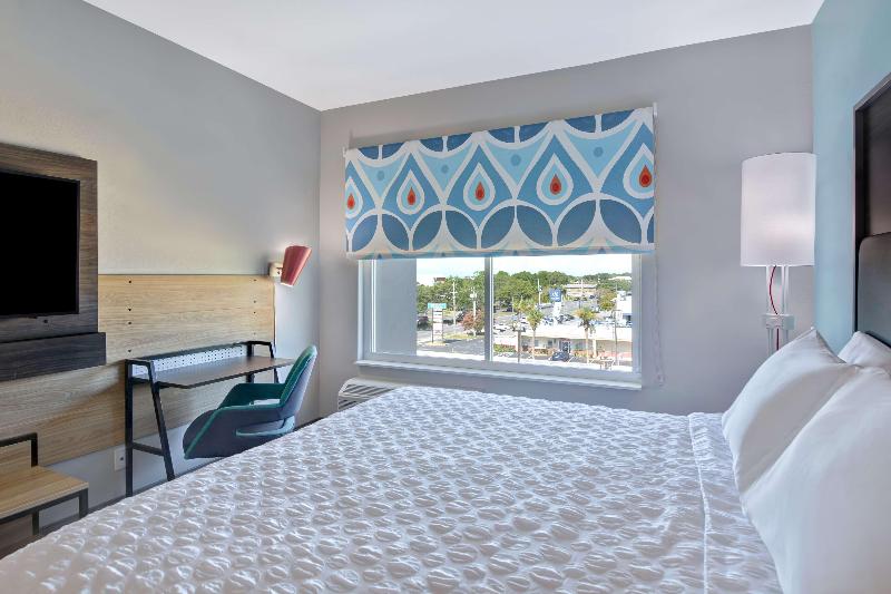 Tru By Hilton Fort Walton Beach image
