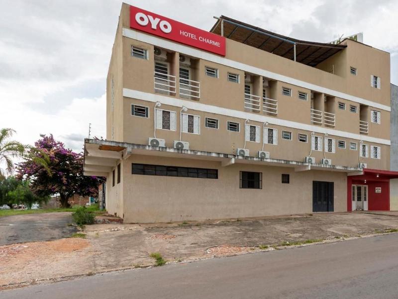 Oyo Charm Hotel — main photo
