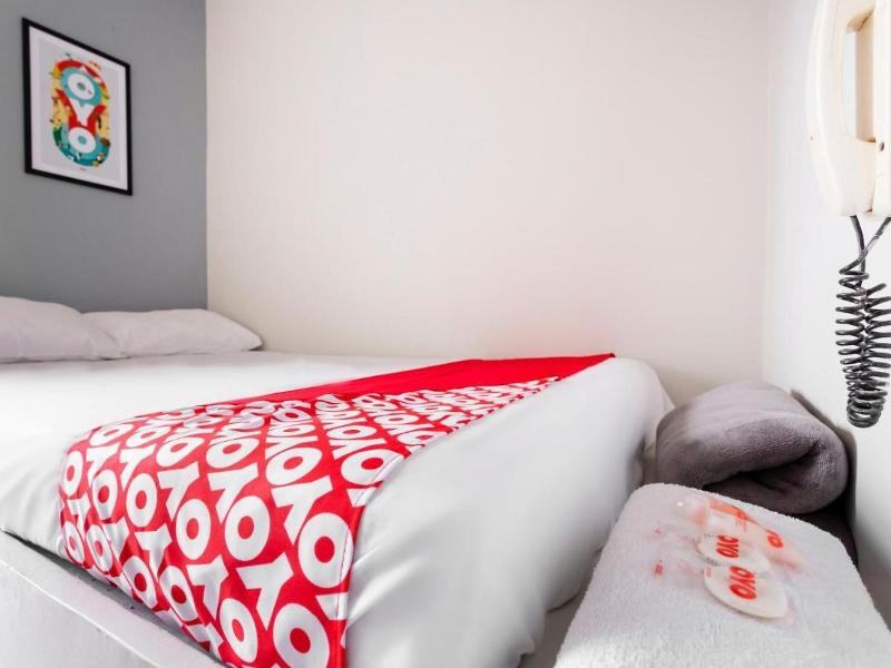 Oyo Charm Hotel — photo 3