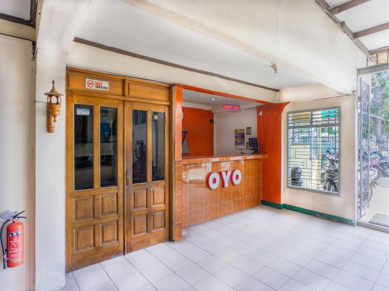 Vina Vira Hotel