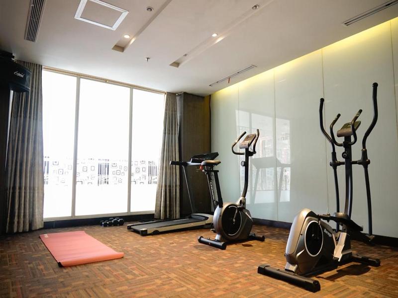Empress Hotel Makassar image