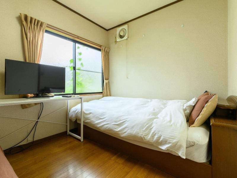 Tabist Tatsumi Business Hotel Matsusaka image
