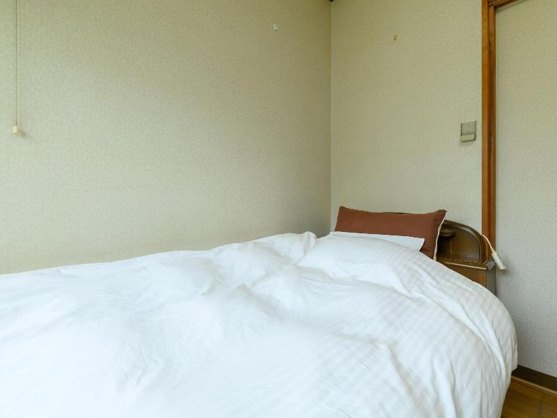 Tabist Tatsumi Business Hotel Matsusaka image