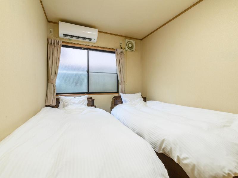 Tabist Tatsumi Business Hotel Matsusaka image