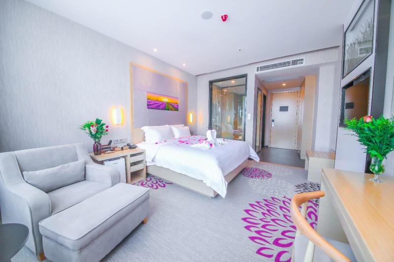 Lavande Hotel Heyuan Zijin