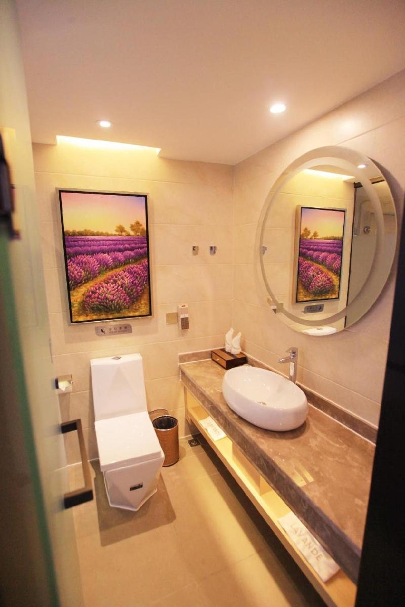 Lavande Hotel Zhaoqing Government Dinghu Mountain