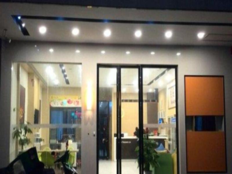 7 Days Inn Chenzhou Zixing Dongjiang Lake Branch