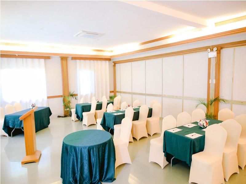 Dakak Park Beach Resort image