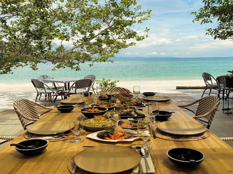 Dakak Park Beach Resort image