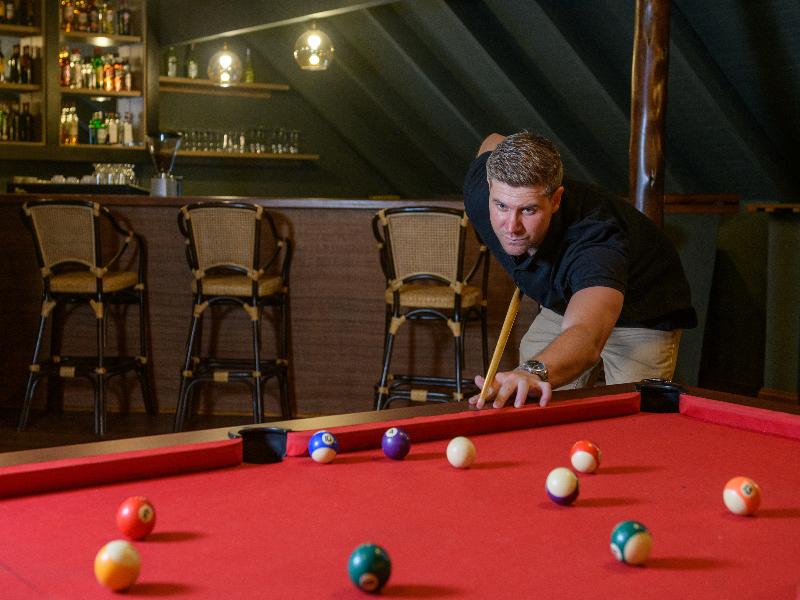 Cayley Mountain Resort image