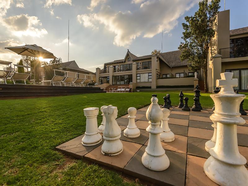 Cayley Mountain Resort image 3