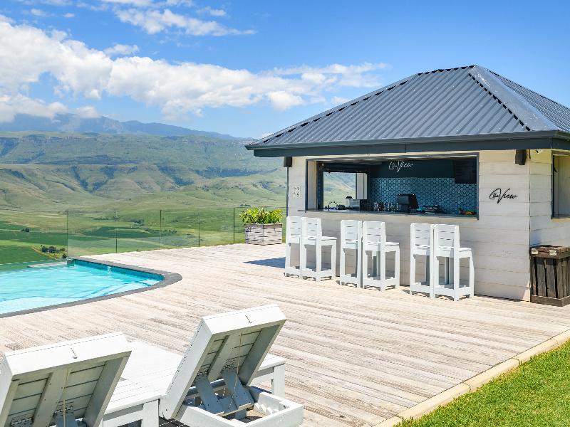 Cayley Mountain Resort image