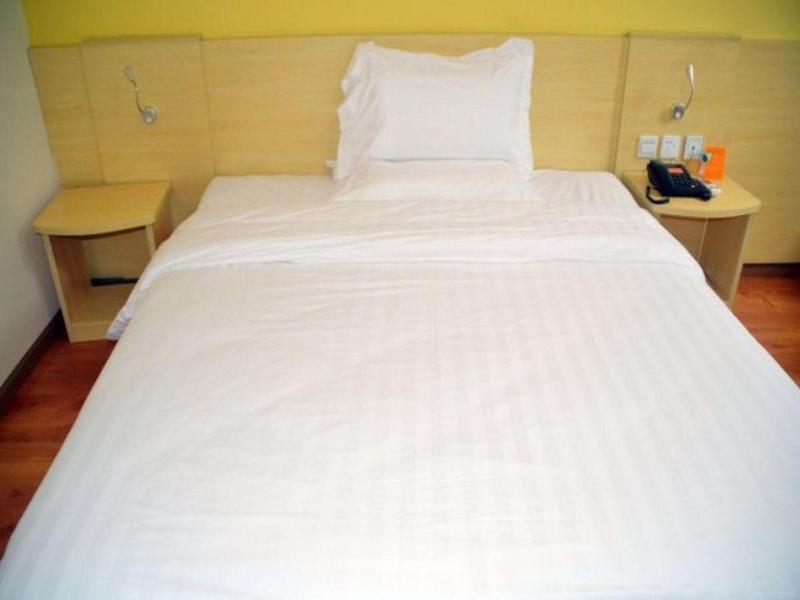 7 Days Inn Chengdu Wenjiang Ito Department Store B