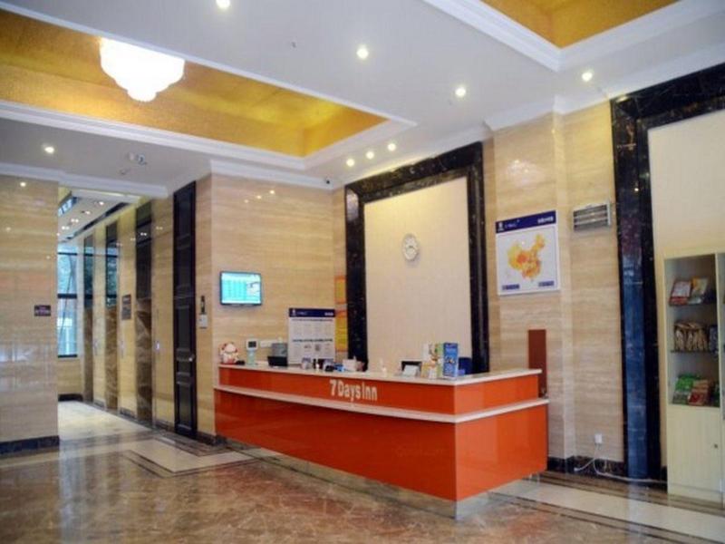 7 Days Inn Chengdu Wenjiang Ito Department Store B