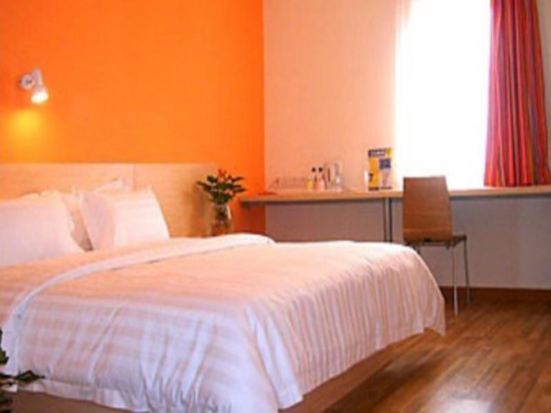 7 Days Inn (Mangshi Tuanjie Street)