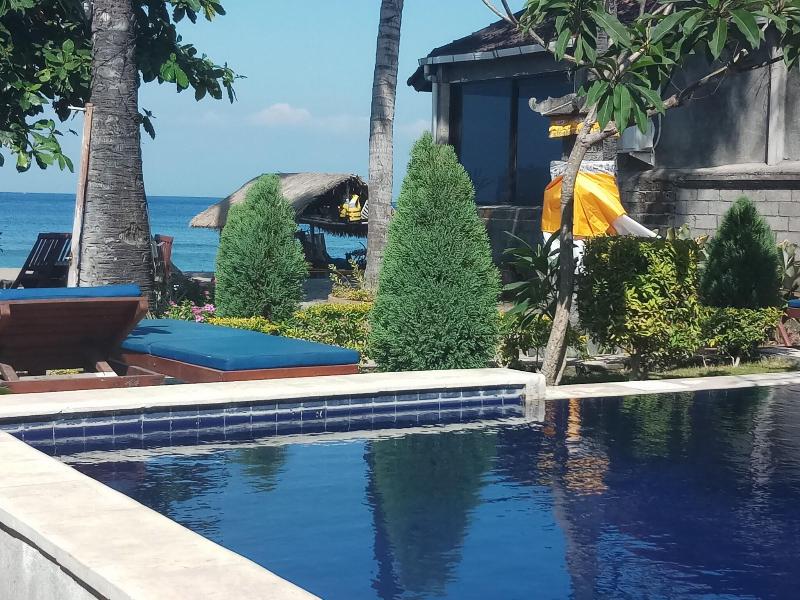 Bintang Beach Villas image