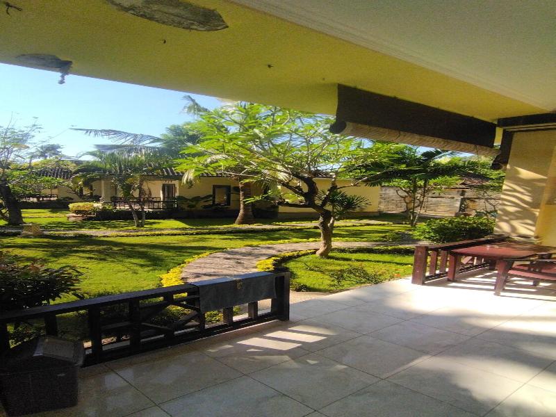 Bintang Beach Villas image