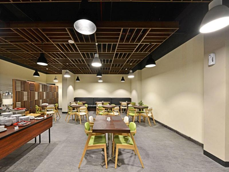 Whiz Prime Hotel Khotib Sulaiman Padang
