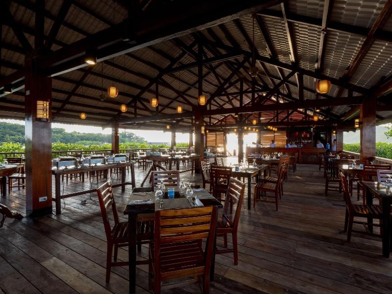 Sunlight Eco Tourism Island Resort