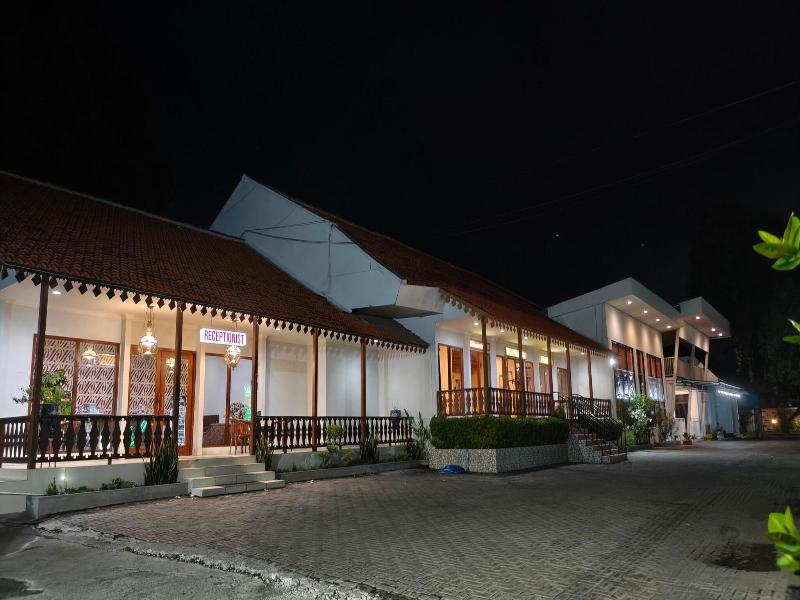 Manyar Hotel Banyuwangi image