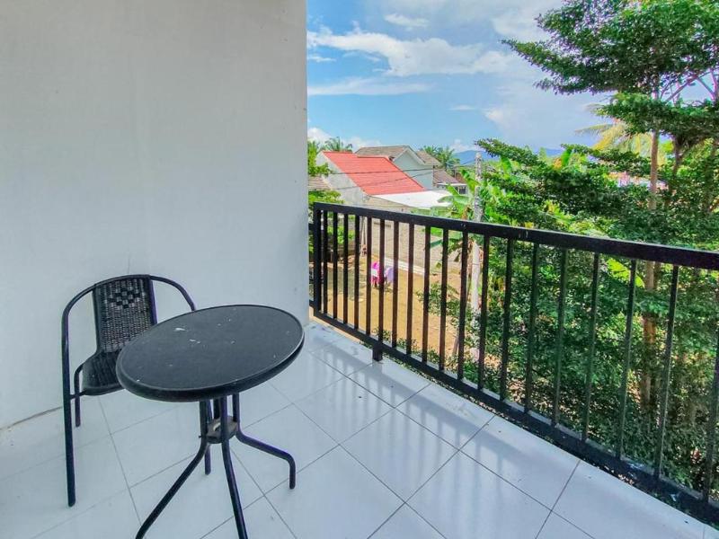 Sans Borobudur Homestay Banyuwangi image